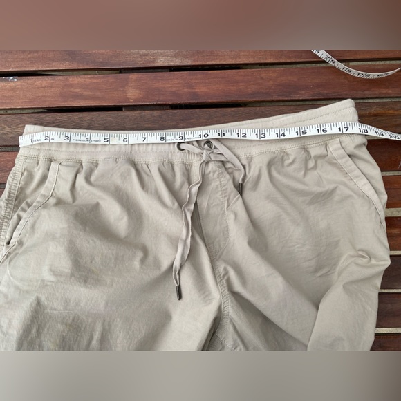 L.L.Bean Women's Stretch Ripstop Pull-On Pants, Slim-Leg reg Medium sandbar - Picture 9 of 12